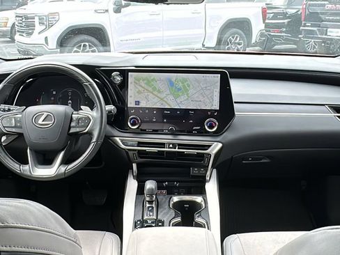 Used 2024 Lexus RX 350 w/ Technology Package image 10