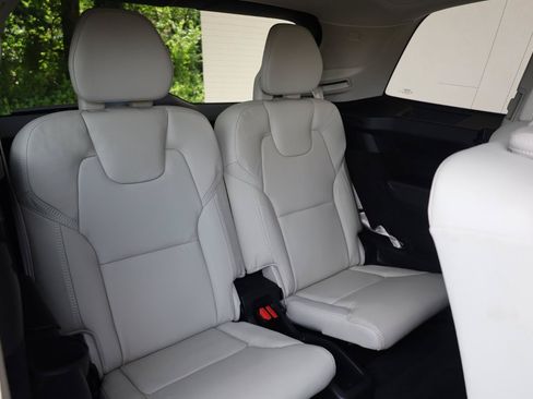 Used 2023 Volvo XC90 B6 Ultimate w/ Protection Package Premier AWD/4WD image 26