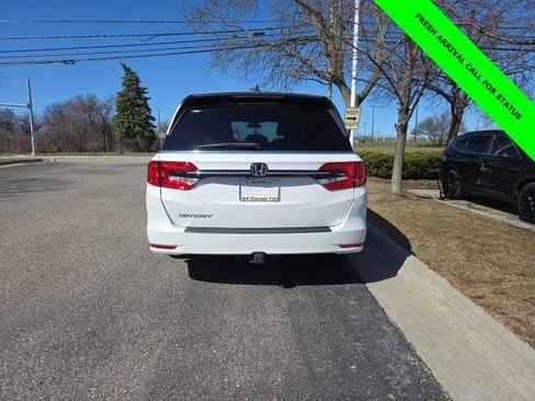 Used 2024 Honda Odyssey EX image 6