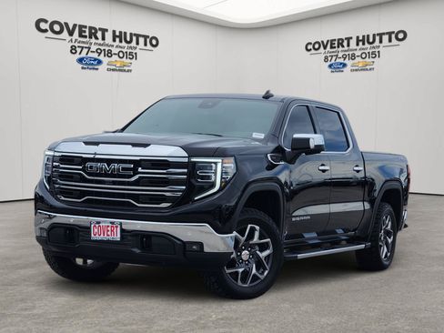 Used 2025 GMC Sierra 1500 SLT w/ SLT Premium Plus Package AWD/4WD image 1
