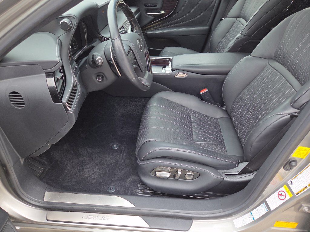 Used 2019 Lexus LS 500 AWD w/ Interior Upgrade Package image 6