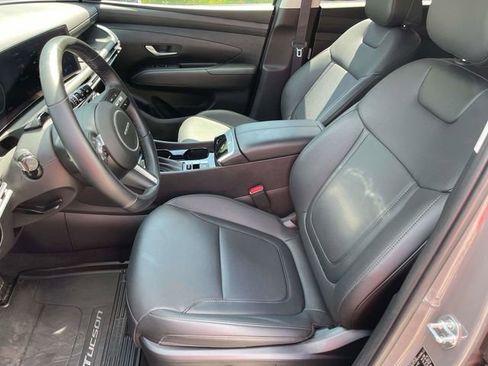 Used 2025 Hyundai Tucson SEL FWD image 33