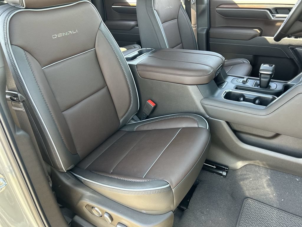 New 2026 GMC Sierra 1500 Denali AWD/4WD image 27