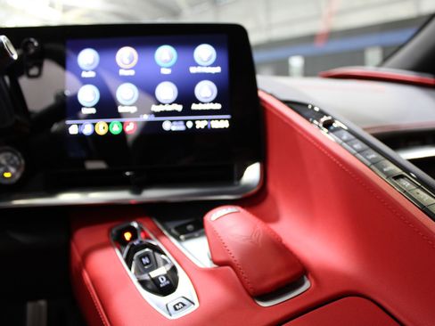 Used 2022 Chevrolet Corvette Stingray Preferred Conv w/ Z51 Performance Package image 34