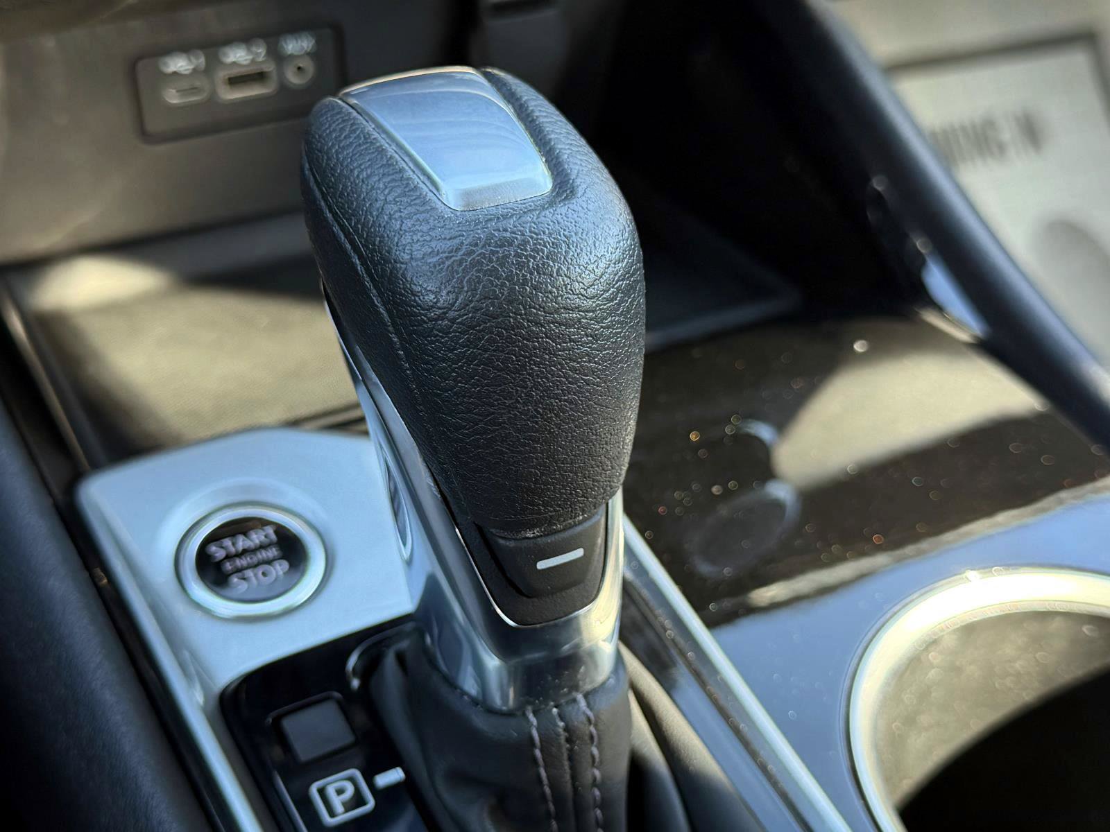 Used 2024 Nissan Altima 2.5 SV FWD image 28