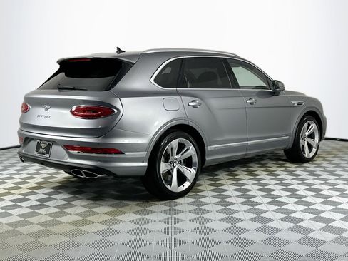 New 2025 Bentley Bentayga image 5