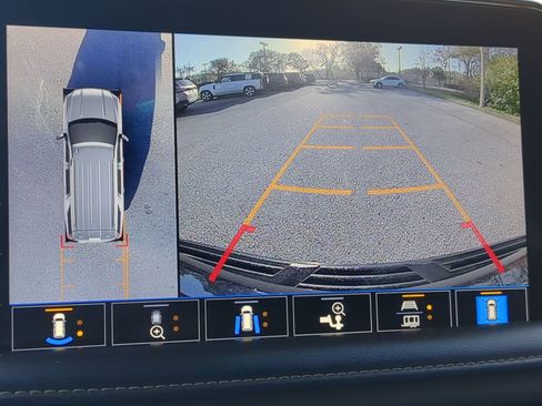 Used 2021 GMC Yukon XL AT4 w/ AT4 Premium Package image 55