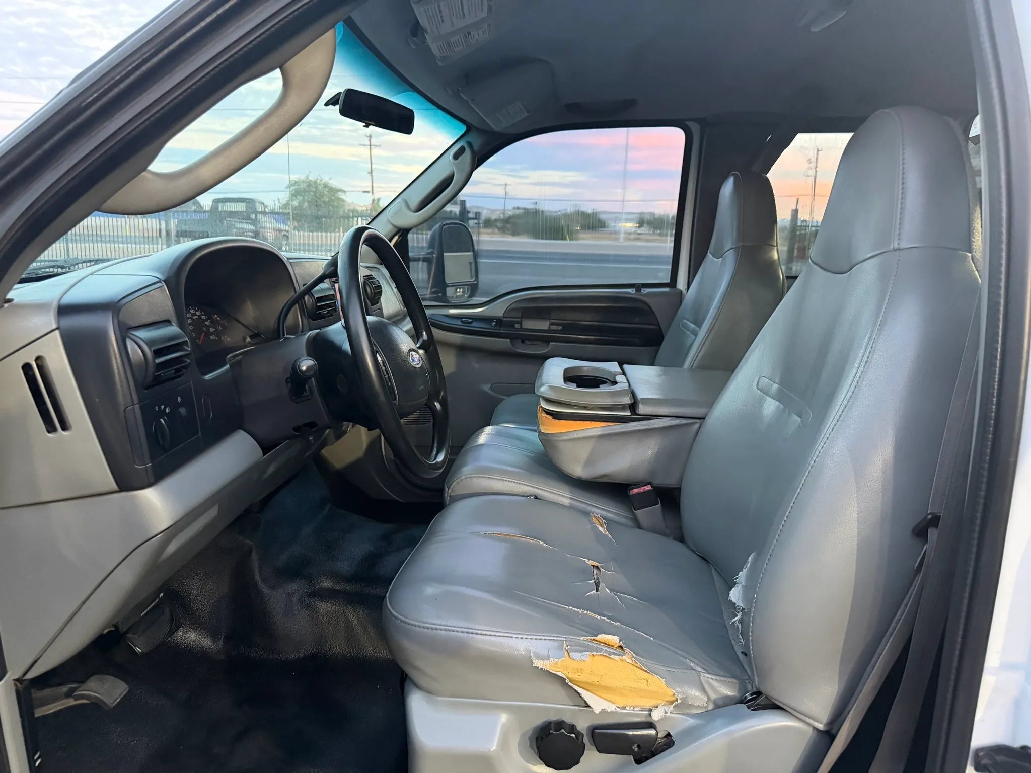 Used 2007 Ford F350 XL RWD image 22