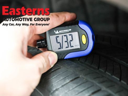 Used 2022 Hyundai Santa Cruz Limited image 21