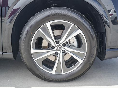 Used 2025 Lexus RX 350 Premium w/ Accessory Package (Z1) FWD image 10