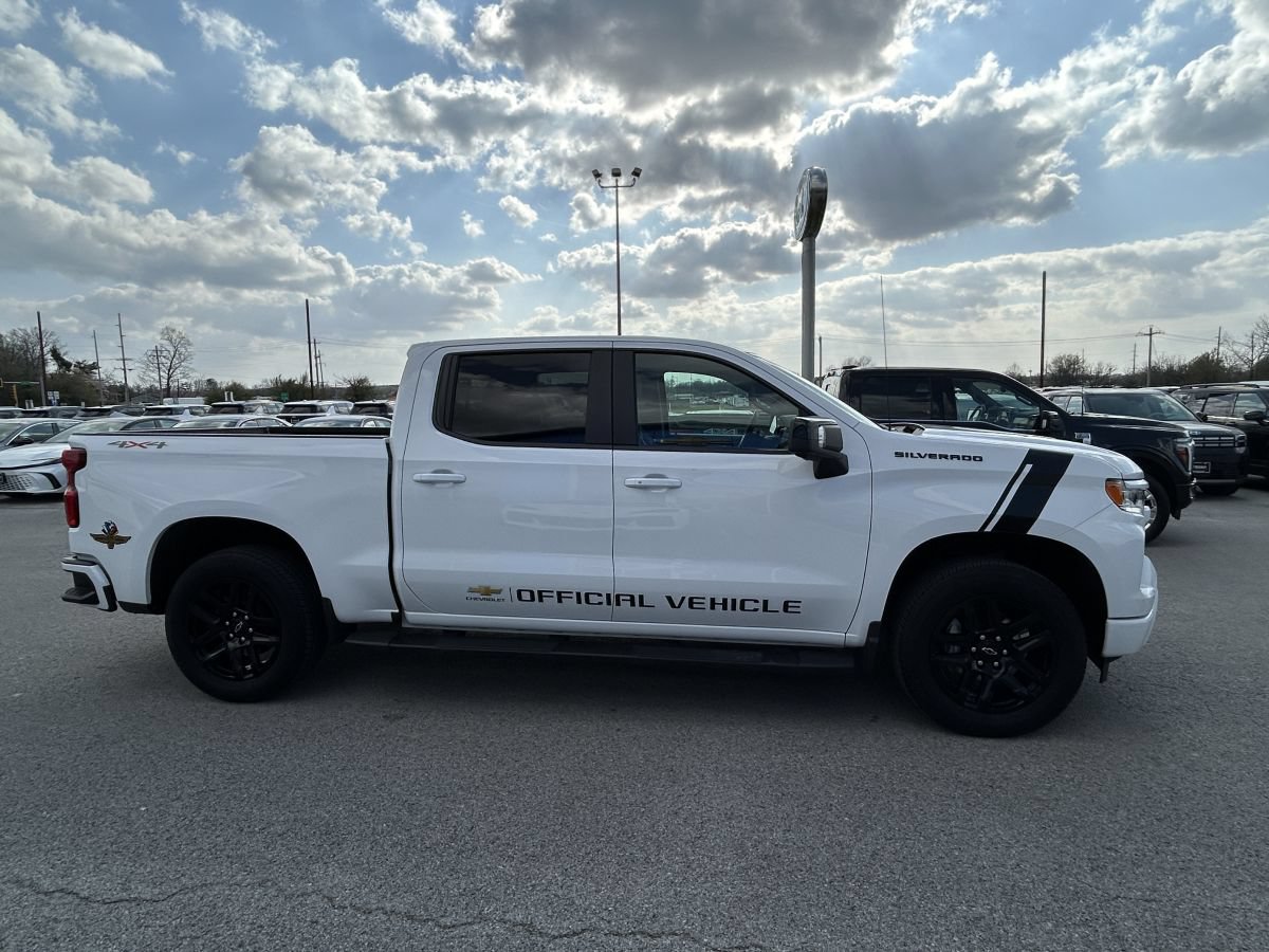 Used 2025 Chevrolet Silverado 1500 RST w/ RST All Star Premium Package AWD/4WD image 3
