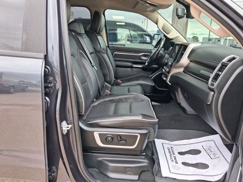 Used 2020 RAM 1500 Laramie AWD/4WD image 6
