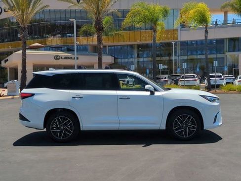 New 2026 Lexus TX 350 AWD image 4