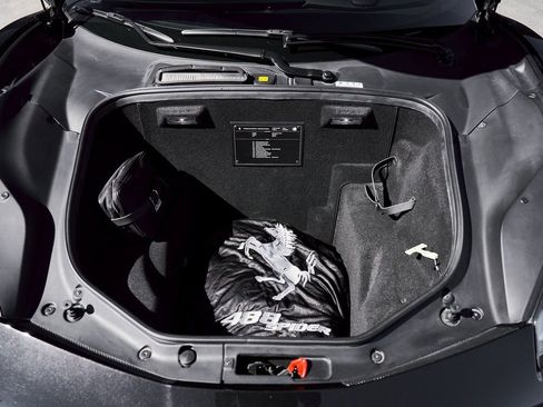 Used 2018 Ferrari 488 Spider image 18