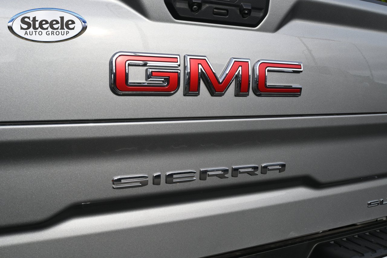 Used 2026 GMC Sierra 1500 SLT AWD/4WD image 22