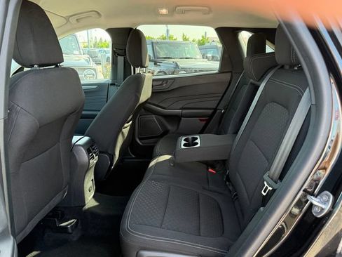 Certified 2024 Ford Escape Active AWD/4WD image 10
