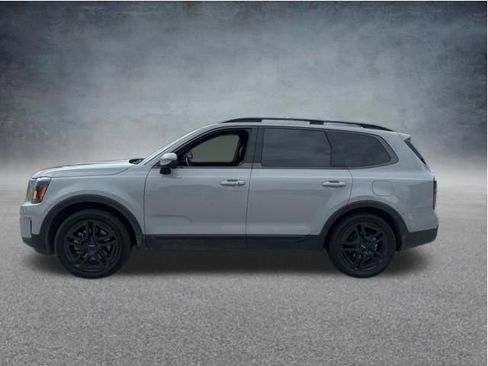 Used 2024 Kia Telluride EX X-Line AWD/4WD image 2