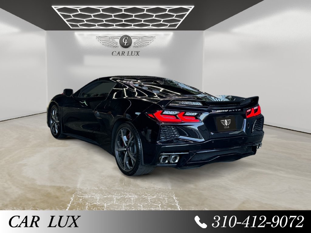 Used 2020 Chevrolet Corvette Stingray Premium Cpe w/ 3LT Preferred Equipment Group RWD image 3