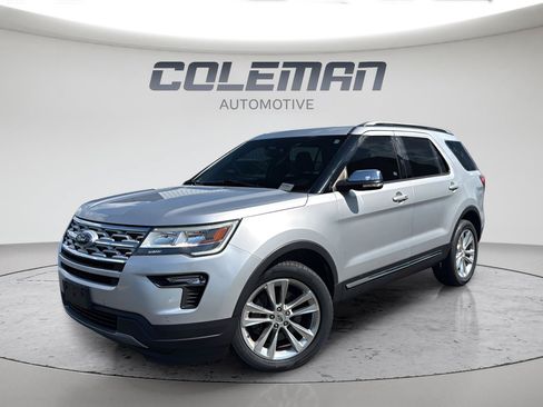 Used 2019 Ford Explorer XLT w/ Equipment Group 202A AWD/4WD image 1