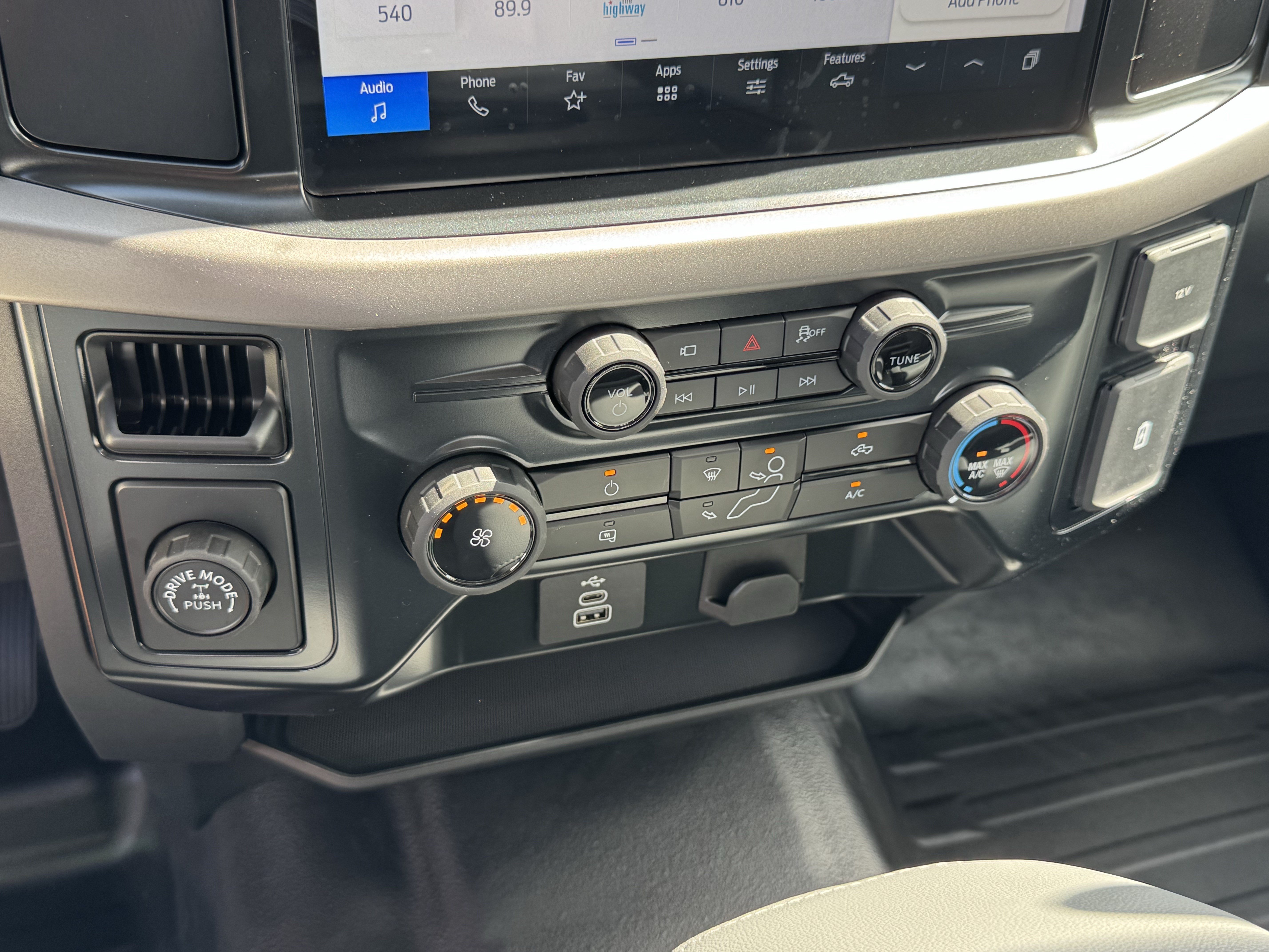 New 2026 Ford F150 XL RWD image 14