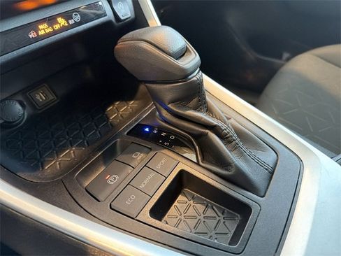 Used 2023 Toyota RAV4 XLE image 26