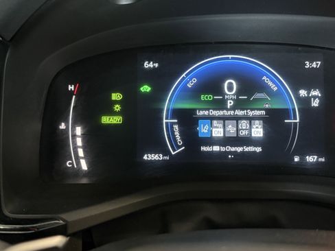 Used 2025 Toyota Camry SE image 24