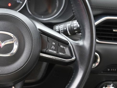 Used 2017 MAZDA CX-5 Touring image 29