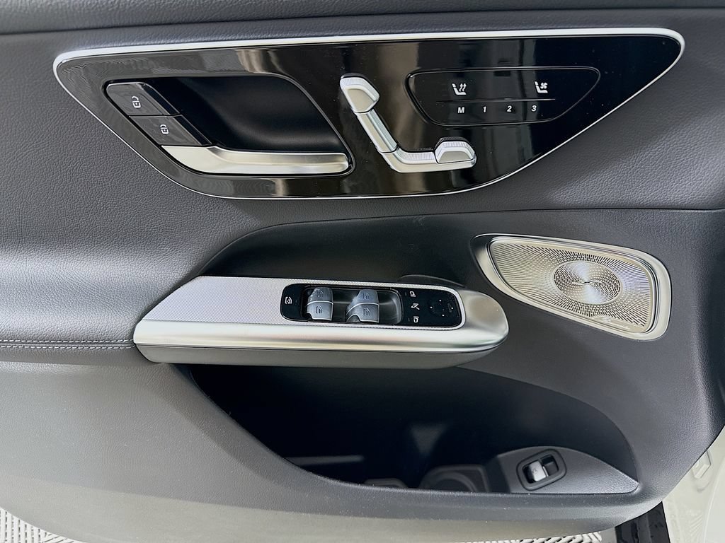 Certified 2026 Mercedes-Benz GLC 300 4MATIC image 18