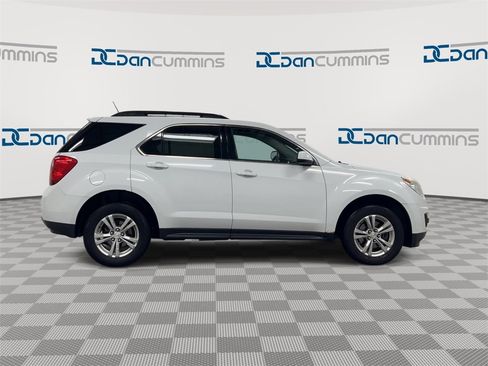 Used 2015 Chevrolet Equinox LT image 9