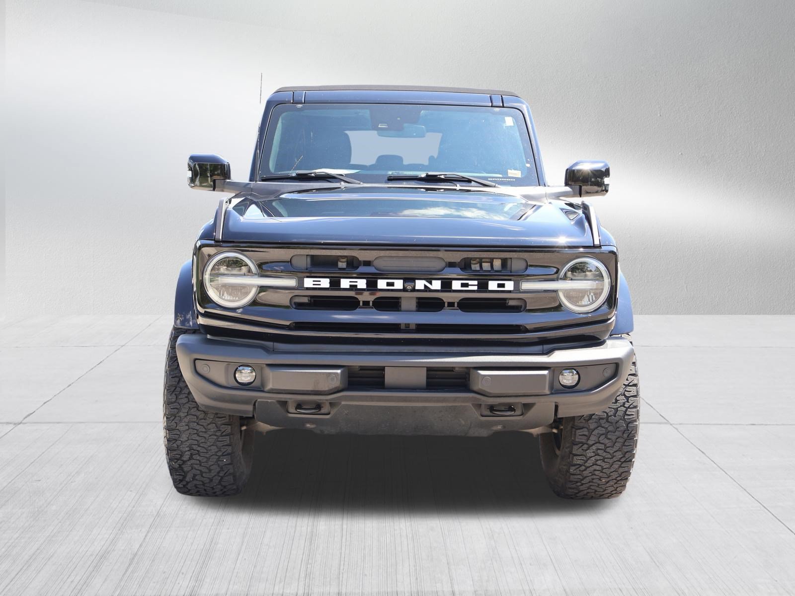 Used 2021 Ford Bronco Outer Banks AWD/4WD image 2