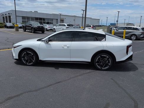 Used 2025 Kia K4 GT-Line w/ GT-Line Premium Package FWD image 4