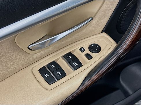 Used 2017 BMW 330i xDrive Sedan image 15