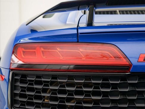 Used 2023 Audi R8 V10 performance image 16