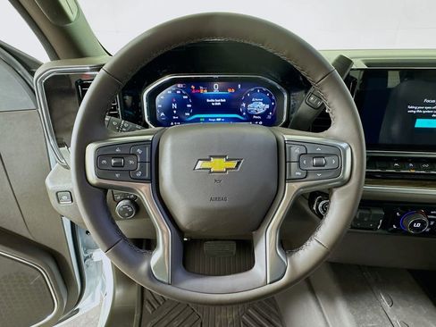 New 2026 Chevrolet Silverado 1500 LT w/ Z71 Off-Road Package image 6
