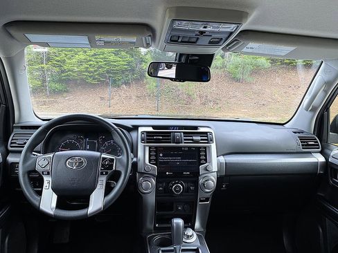 Certified 2024 Toyota 4Runner SR5 image 17