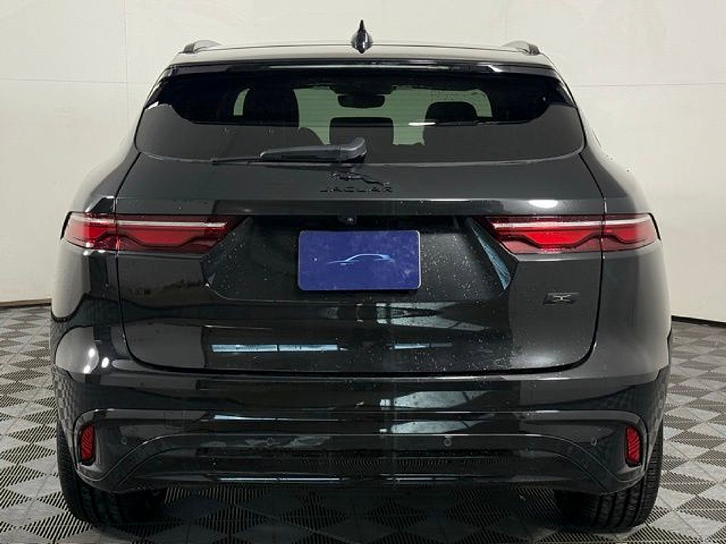 New 2026 Jaguar F-PACE R-Dynamic S AWD/4WD image 7