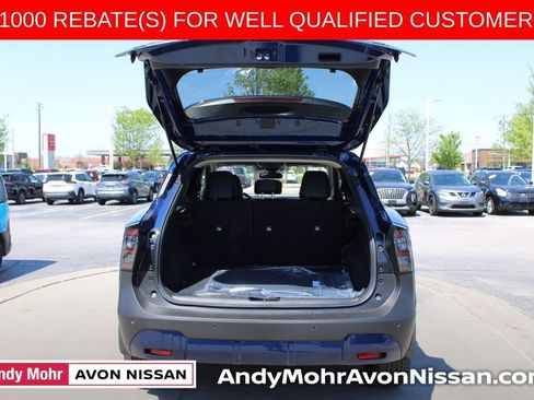 New 2026 Nissan Kicks SR FWD image 5