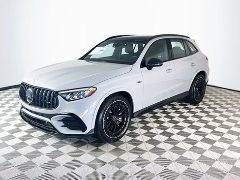 New 2026 Mercedes-Benz GLC 43 AMG 4MATIC image 3