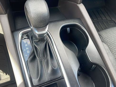 Used 2019 Hyundai Santa Fe SE FWD image 21