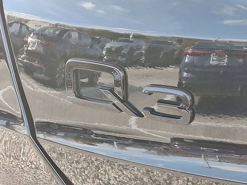 New 2025 Audi Q3 2.0T Premium Plus image 11