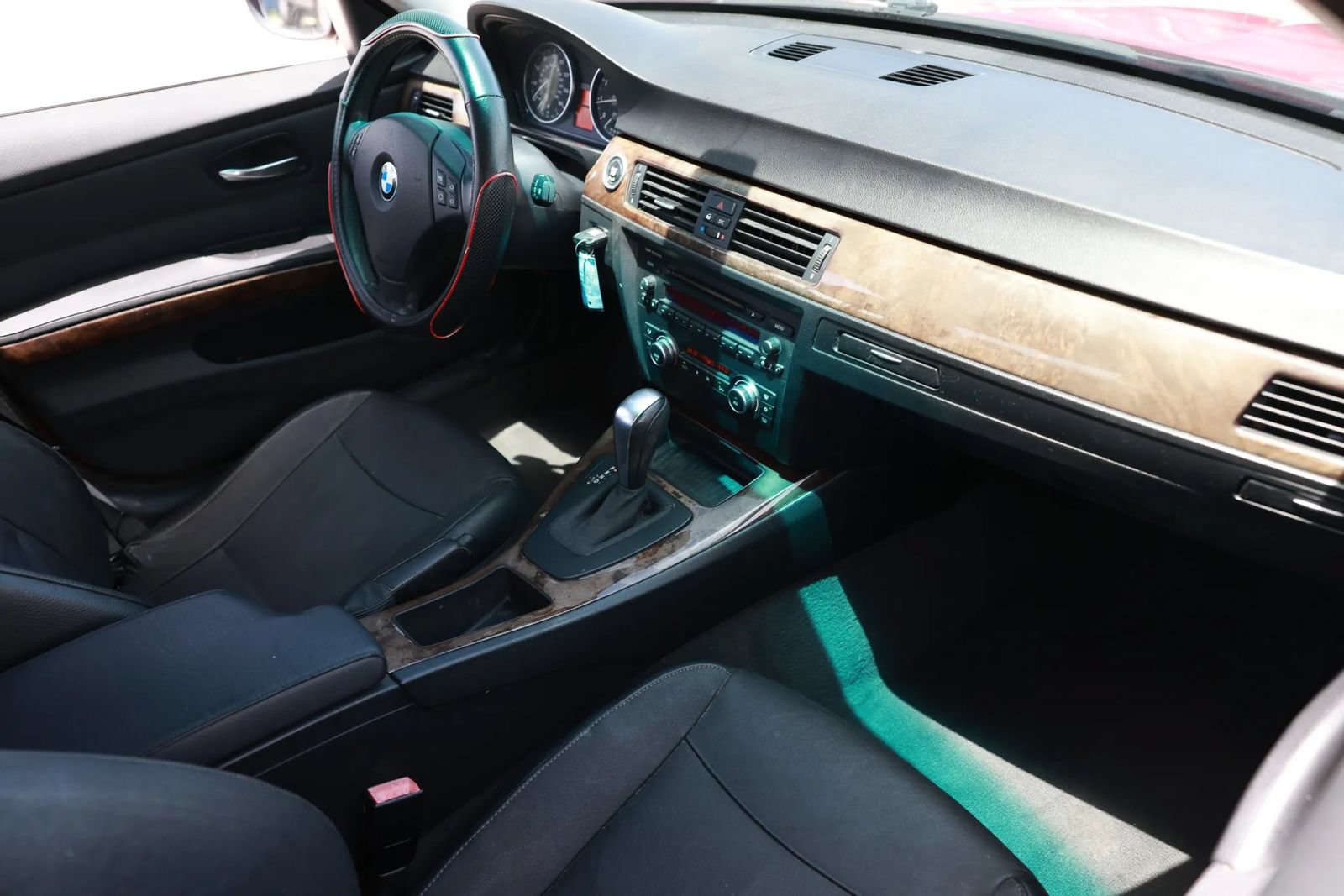 Used 2010 BMW 328i Sedan RWD image 23