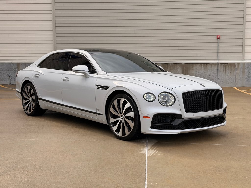 Used 2021 Bentley Flying Spur V8 AWD/4WD image 1
