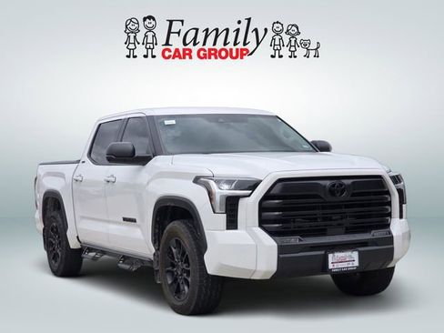 Used 2024 Toyota Tundra SR5 w/ SR5 Premium Package AWD/4WD image 2