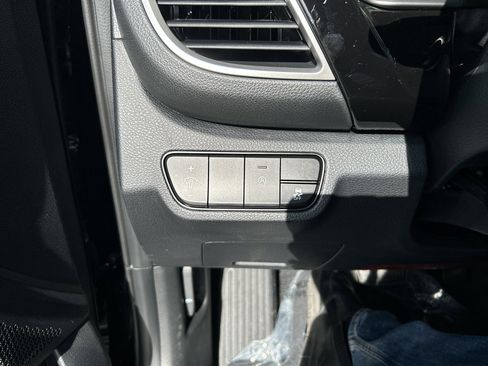 New 2026 Kia Seltos S image 25