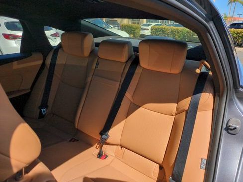 New 2026 Lexus ES 350e FWD image 20