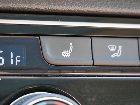 Used 2022 Volkswagen Atlas SE image 30