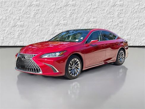 Used 2024 Lexus ES 350 w/ Luxury Package image 7