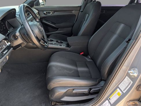 Used 2025 Honda Civic Sport image 10