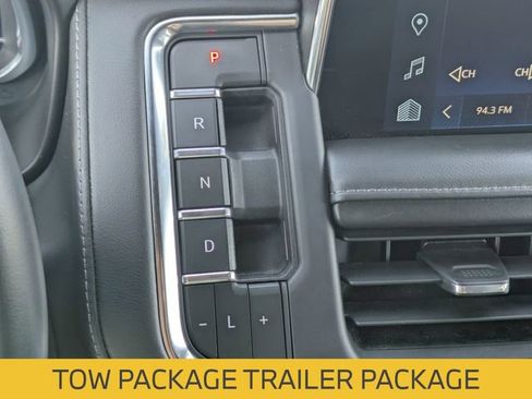 Used 2023 Chevrolet Suburban LT image 22