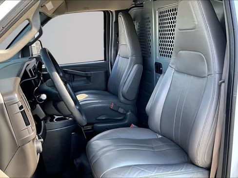 Used 2022 Chevrolet Express 2500 w/ Driver Convenience Package image 20